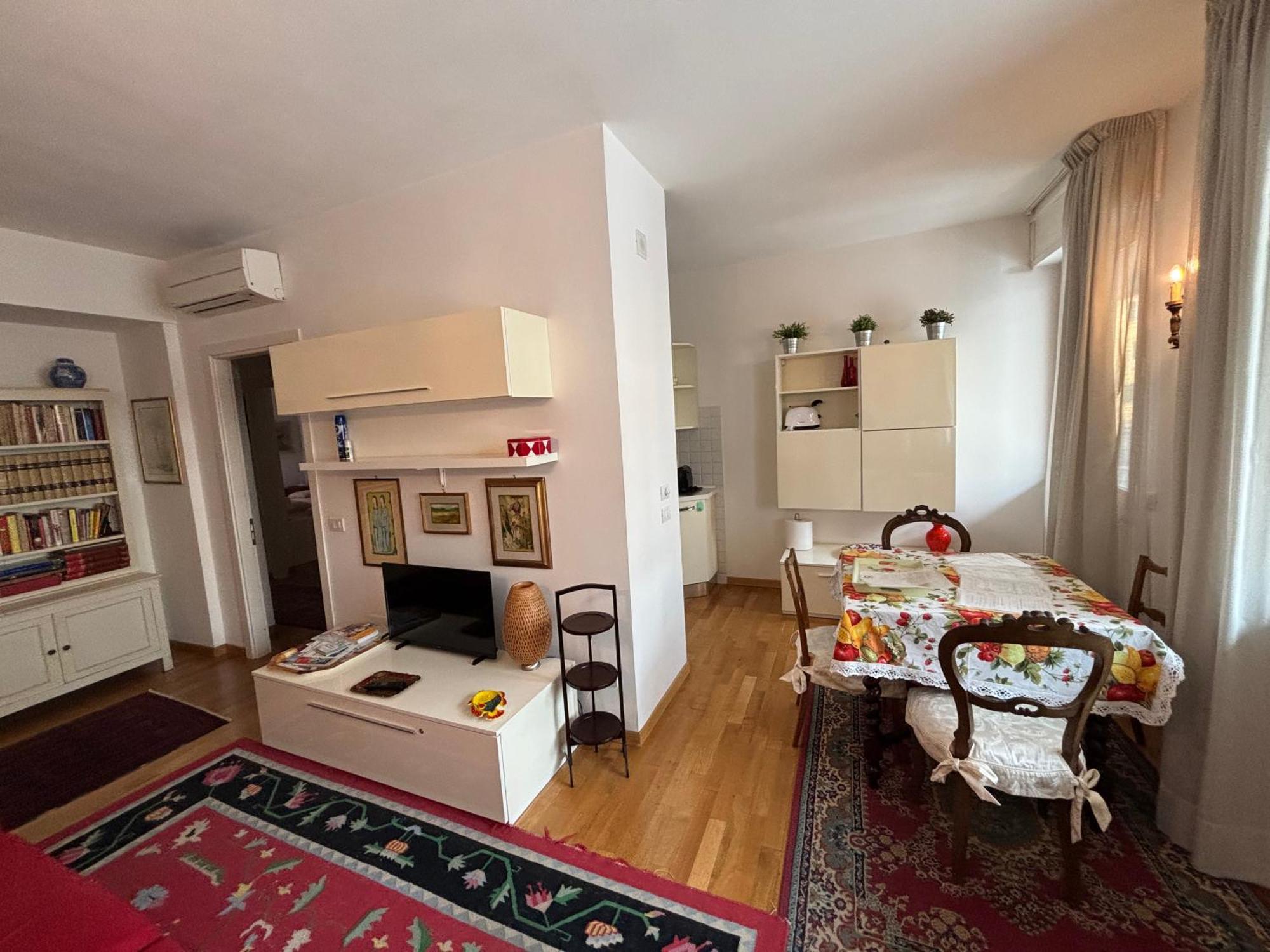 Beautiful New Apartment, Near Torre Di Pisa Luaran gambar